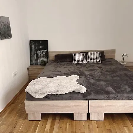 Rosie's Cozy Bright Summer Paradise Apartmán